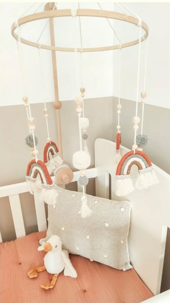 Móvil de Cuna en Macramé Personalizado – Ternura hecha a mano por The North Knot🤍🌿