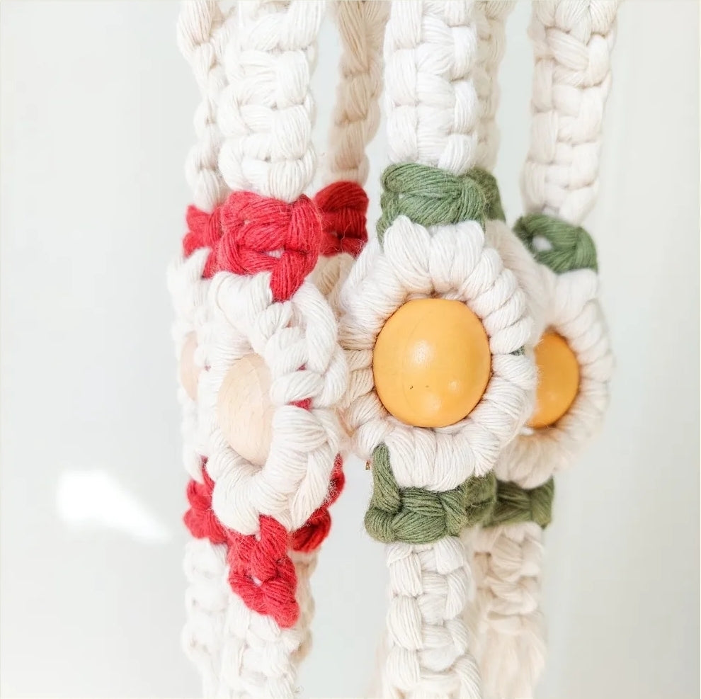 Colgador de Plantas Macramé "Nudo y Flora"🌿 – Hecho a Mano